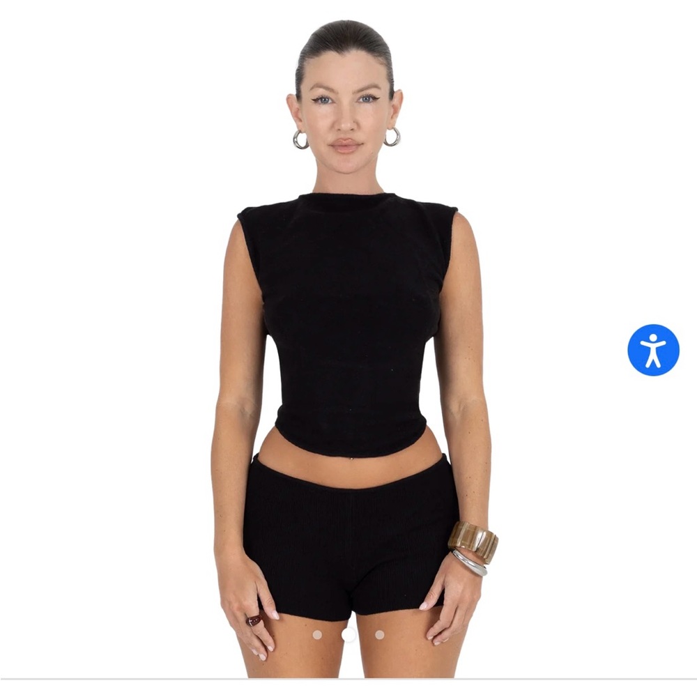 Davis active knot open back top black